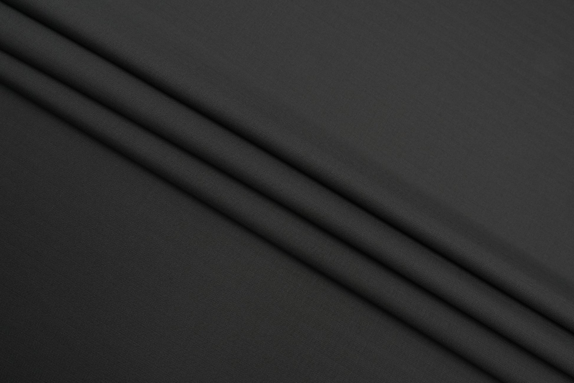 57061