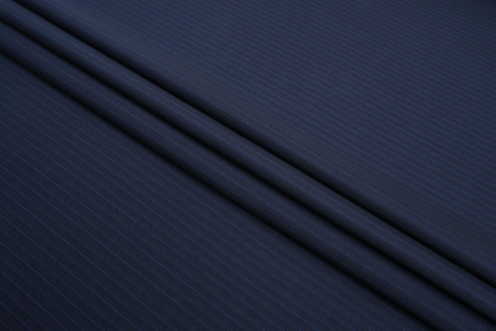 72747