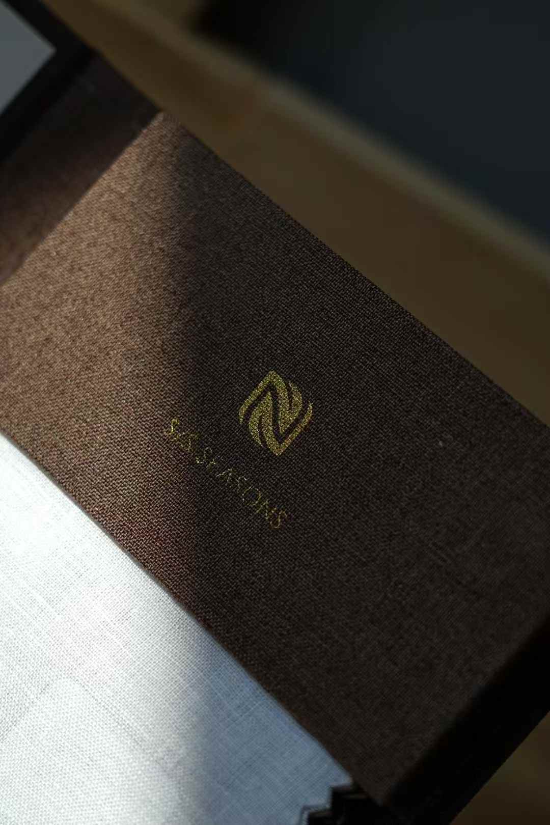 NOBILITY 19 SERIES LINEN 100% PURE